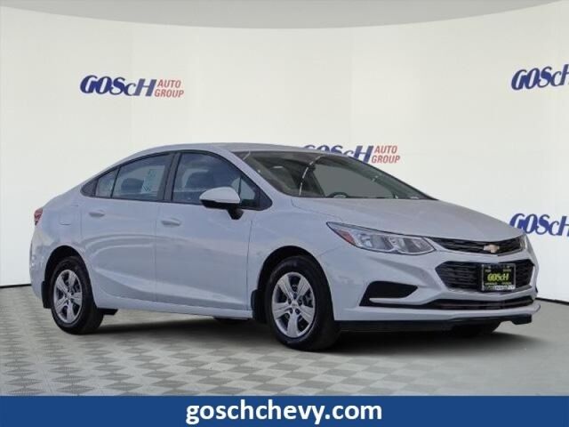 2018 Chevrolet Cruze LS Oshkosh WI