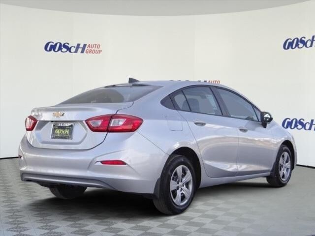 2018 Chevrolet Cruze LS Oshkosh WI