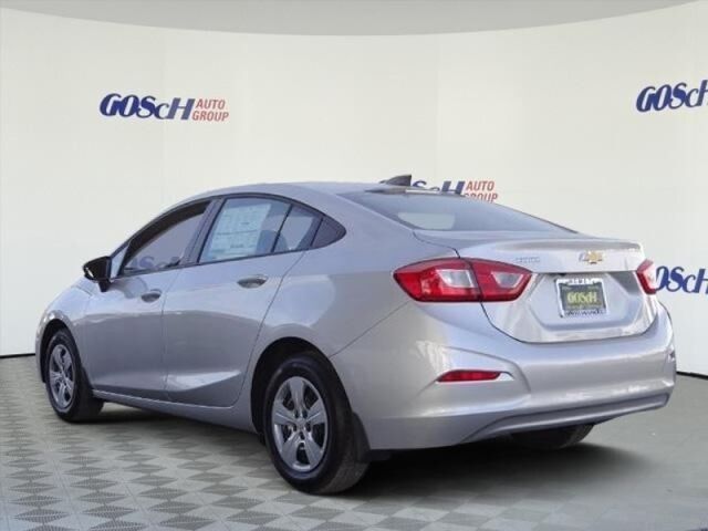 2018 Chevrolet Cruze LS Oshkosh WI