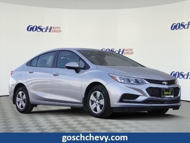 2018 Chevrolet Cruze LS Oshkosh WI