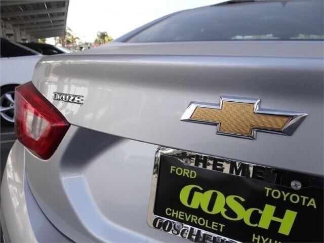 2018 Chevrolet Cruze LS Oshkosh WI