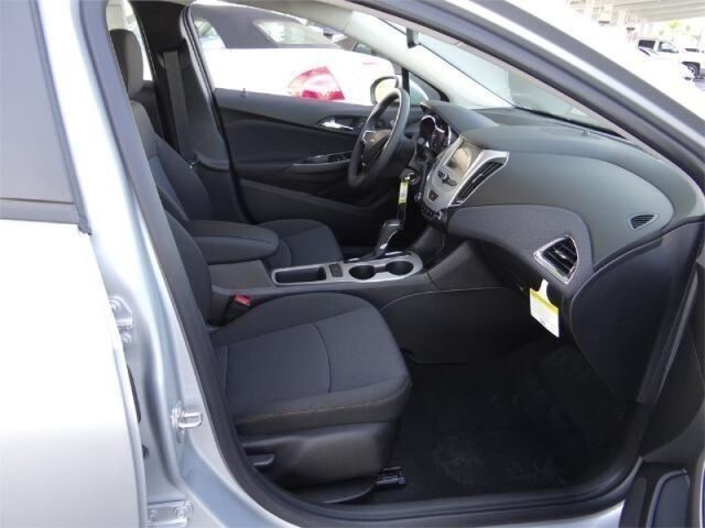 2018 Chevrolet Cruze LS Oshkosh WI