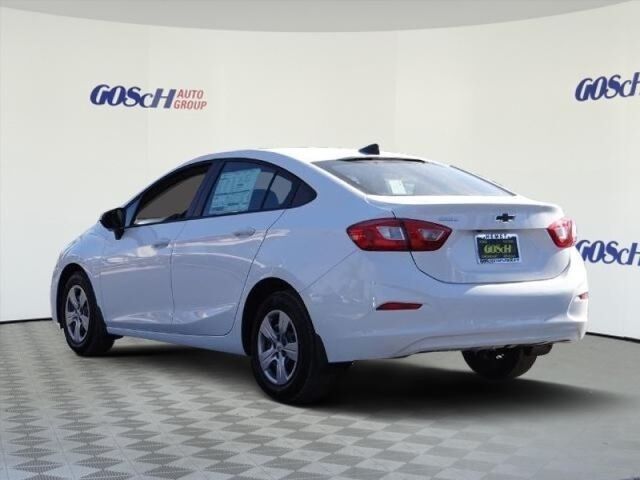 2018 Chevrolet Cruze LS Oshkosh WI