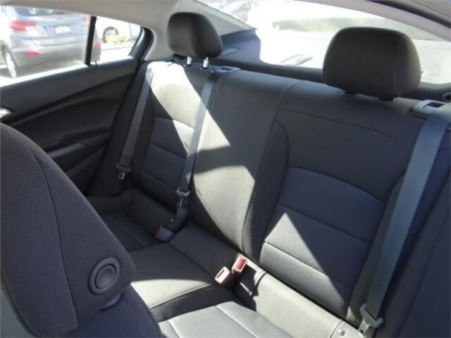 2018 Chevrolet Cruze LS Oshkosh WI