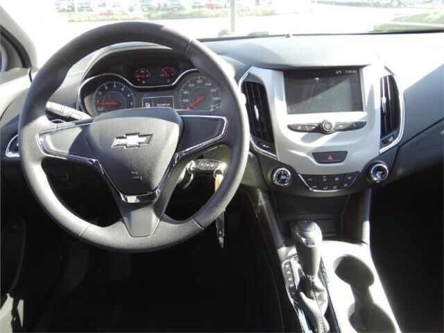 2018 Chevrolet Cruze LS Oshkosh WI