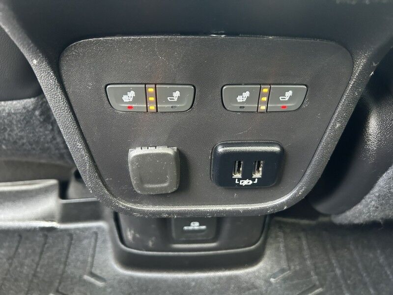 2018 Chevrolet Equinox Premier Webster MA 2018 Chevrolet Equinox Premier Webster MA