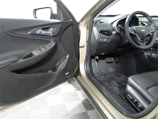 2018 Chevrolet Malibu LT Oshkosh WI