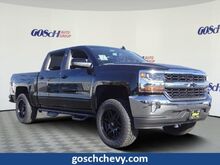 2018_Chevrolet_Silverado 1500_LT_ Oshkosh WI