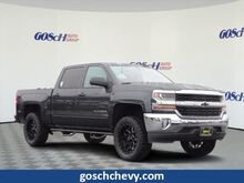 2018_Chevrolet_Silverado 1500_LT_ Oshkosh WI