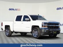 2018_Chevrolet_Silverado 1500_LT_ Oshkosh WI