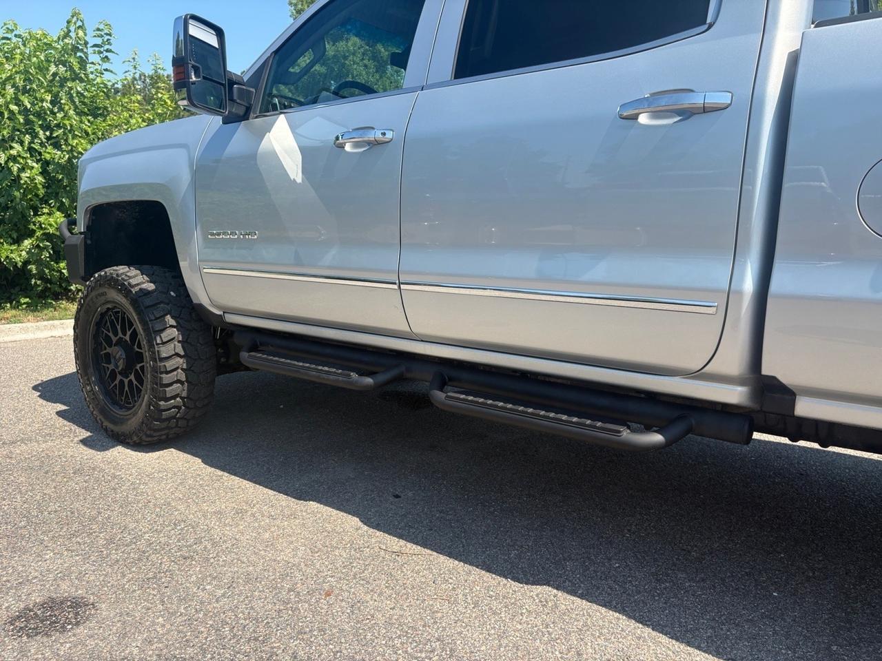 2018 Chevrolet Silverado 2500HD LTZ, LIFTED, 5TH WHEEL/GOOSENECK TOW PACKAGE, WARN WINCH, HAMMERHEAD BUMPER, HEATED & COOLING SEATS, CUSTOM KMC BLACK WHEELS, RUNNING BOARDS, BACKUP CAMERA, PARKING SENSORS, APPLE CARPLAY/ANDROID AUTO, LOW MILES, 1 OWNER, CLEAN CARFAX! Virginia Beach VA 2018 Chevrolet Silverado 2500HD LTZ, LIFTED, 5TH WHEEL/GOOSENECK TOW PACKAGE, WARN WINCH, HAMMERHEAD BUMPER, HEATED & COOLING SEATS, CUSTOM KMC BLACK WHEELS, RUNNING BOARDS, BACKUP CAMERA, PARKING SENSORS, APPLE CARPLAY/ANDROID AUTO, LOW MILES, 1 OWNER, CLEAN CARFAX! Virginia Beach VA