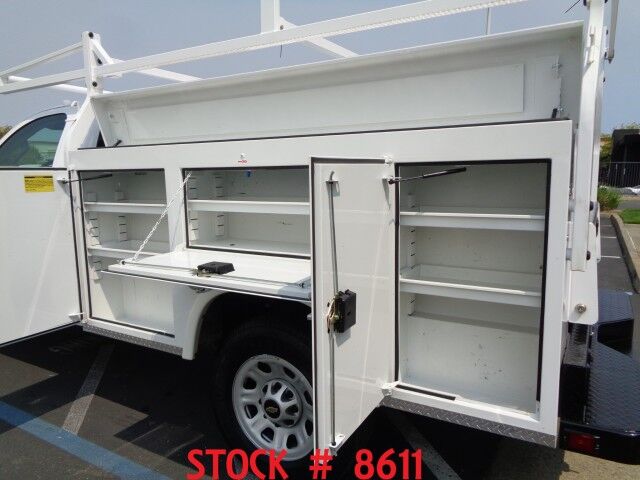 2018 Chevrolet Silverado 3500HD Utility ~ Rack ~ Only 34K Miles! 2018 Chevrolet Silverado 3500HD Utility ~ Rack ~ Only 34K Miles!