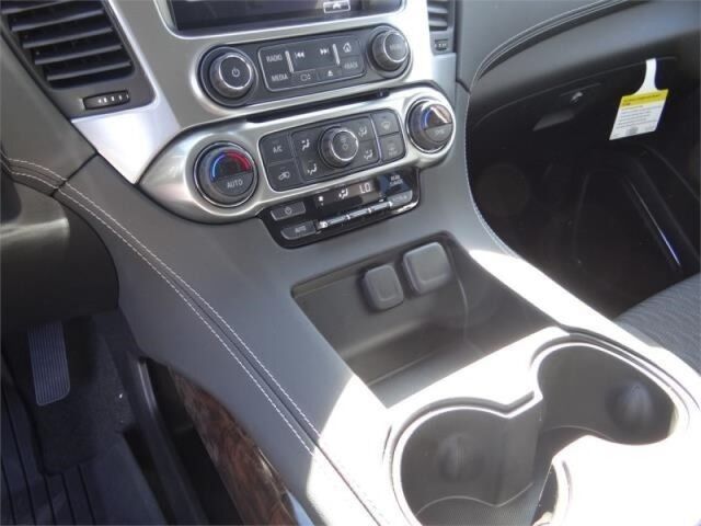 2018 Chevrolet Suburban LS Oshkosh WI