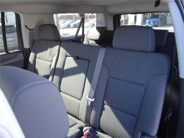 2018 Chevrolet Suburban LS Oshkosh WI