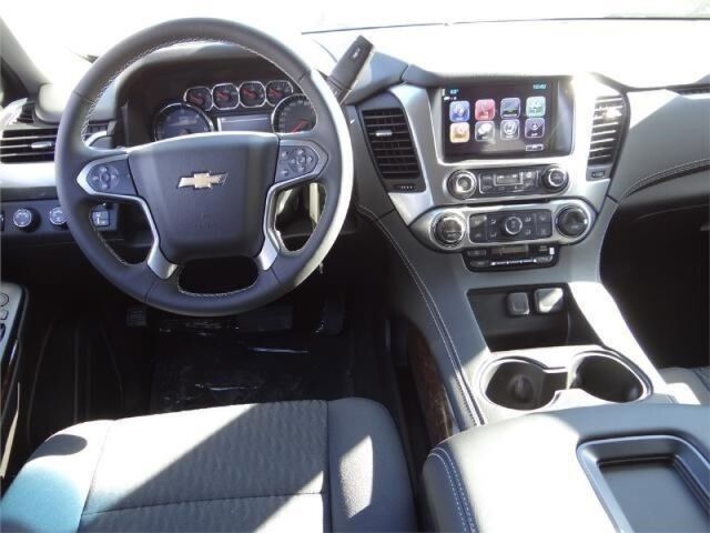 2018 Chevrolet Suburban LS Oshkosh WI
