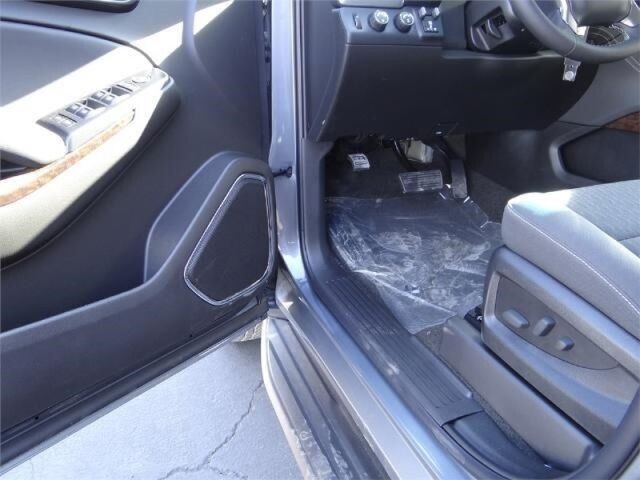 2018 Chevrolet Suburban LS Oshkosh WI