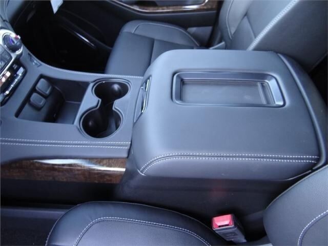 2018 Chevrolet Suburban LT Oshkosh WI