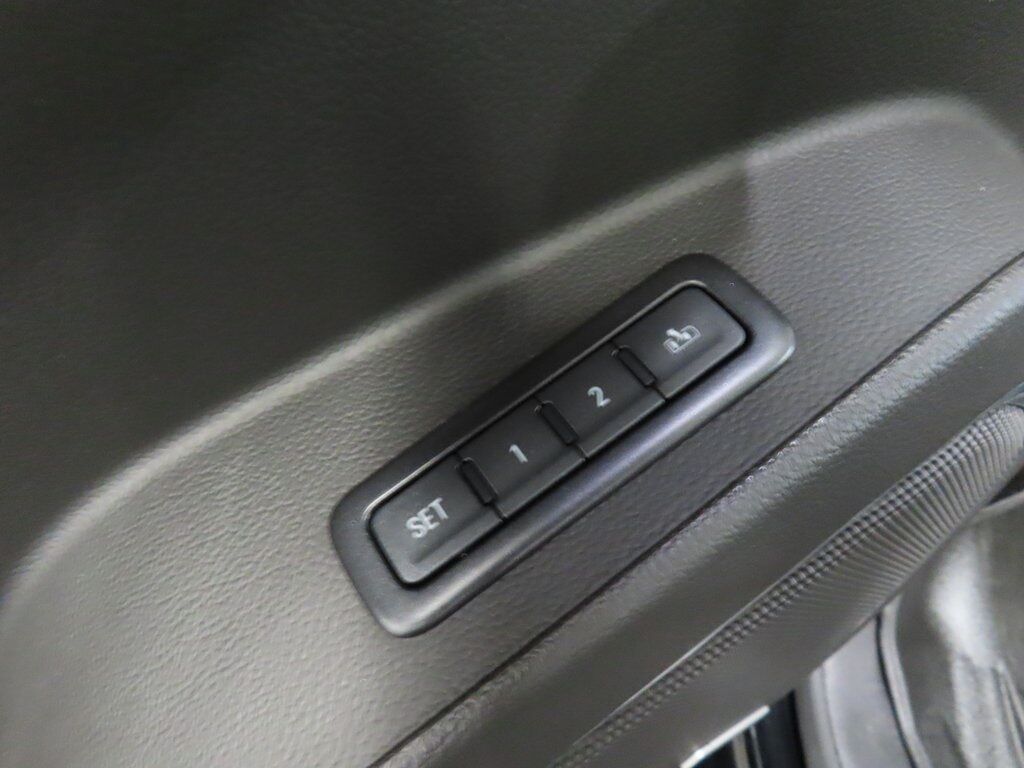 2018 Chevrolet Tahoe Premier 4WD Fond du Lac WI 2018 Chevrolet Tahoe Premier 4WD Fond du Lac WI