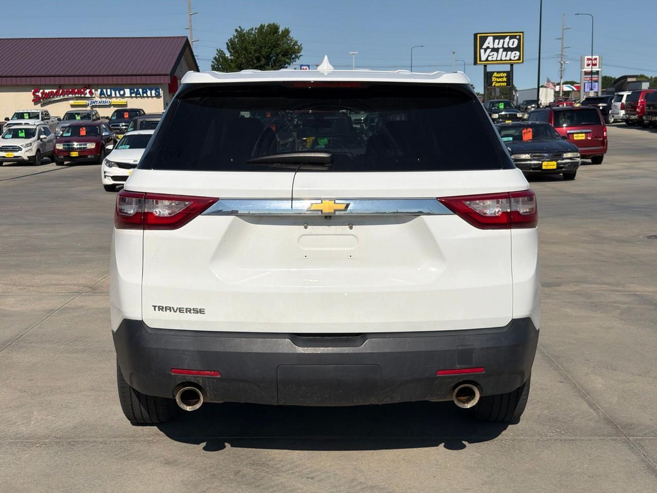 2018 Chevrolet Traverse LS Watertown SD 2018 Chevrolet Traverse LS Watertown SD