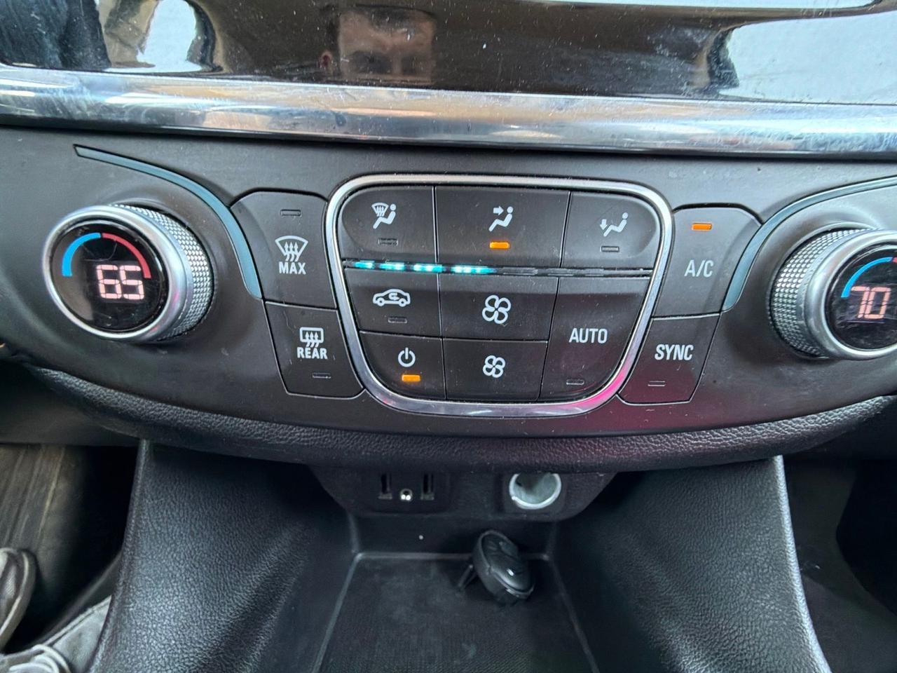 2018 Chevrolet Traverse LS Watertown SD 2018 Chevrolet Traverse LS Watertown SD