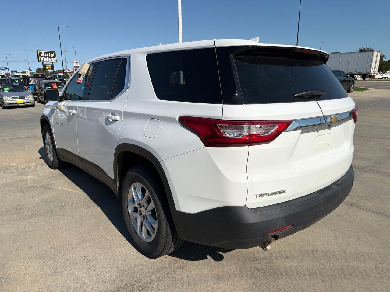 2018 Chevrolet Traverse LS Watertown SD 2018 Chevrolet Traverse LS Watertown SD