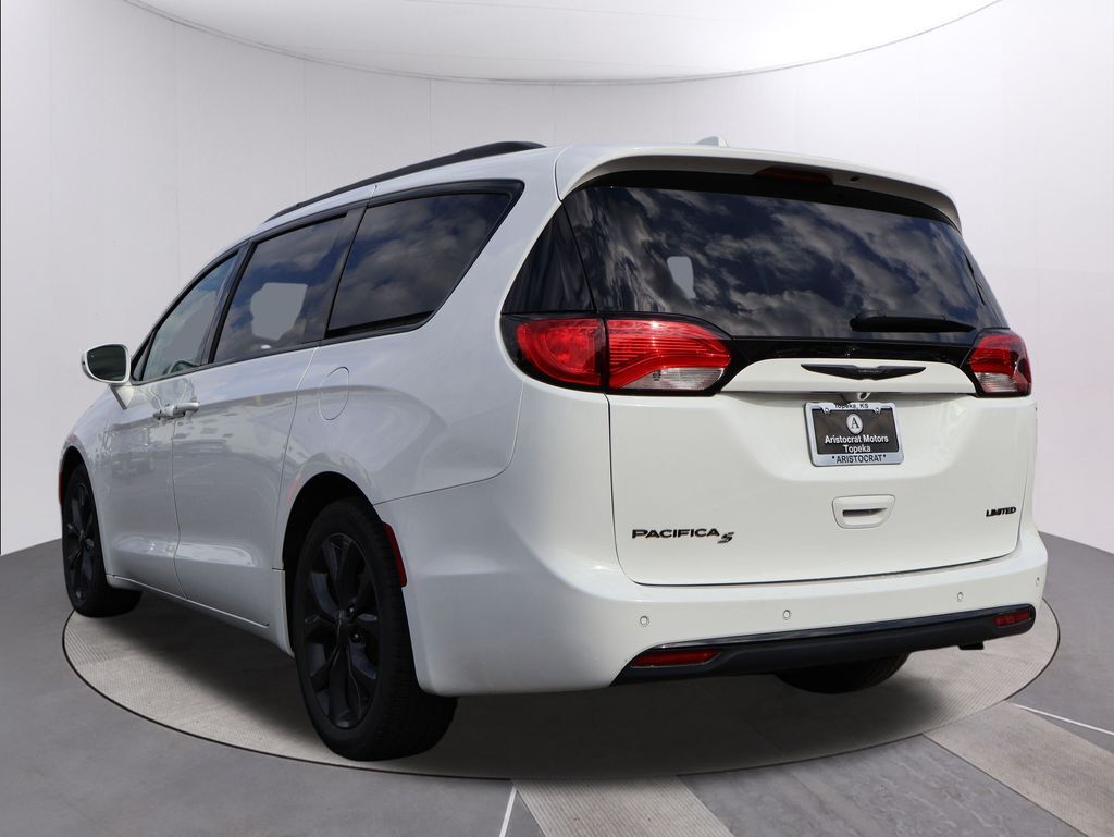 2018 Chrysler Pacifica Limited