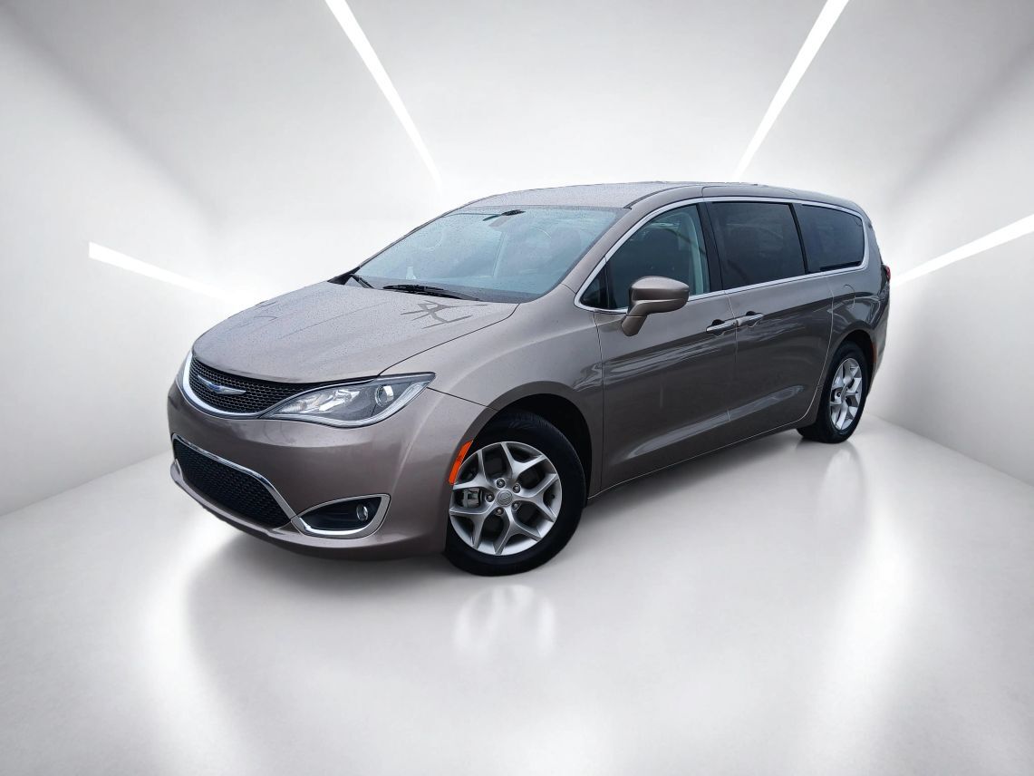 2018 Chrysler Pacifica Touring Plus Minivan 4D Maitland FL 2018 Chrysler Pacifica Touring Plus Minivan 4D Maitland FL