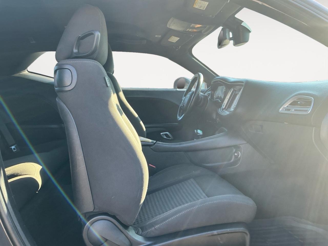 2018 Dodge Challenger SXT, APPLE CARPLAY/ANDROID AUTO, BLUETOOTH, BACKUP CAMERA, POWER/HEATED MIRRORS, KEYLESS ENTRY, COME AND TEST DRIVE TODAY! Norfolk VA 2018 Dodge Challenger SXT, APPLE CARPLAY/ANDROID AUTO, BLUETOOTH, BACKUP CAMERA, POWER/HEATED MIRRORS, KEYLESS ENTRY, COME AND TEST DRIVE TODAY! Norfolk VA