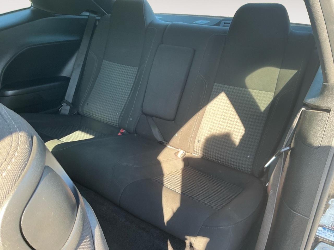 2018 Dodge Challenger SXT, APPLE CARPLAY/ANDROID AUTO, BLUETOOTH, BACKUP CAMERA, POWER/HEATED MIRRORS, KEYLESS ENTRY, COME AND TEST DRIVE TODAY! Norfolk VA 2018 Dodge Challenger SXT, APPLE CARPLAY/ANDROID AUTO, BLUETOOTH, BACKUP CAMERA, POWER/HEATED MIRRORS, KEYLESS ENTRY, COME AND TEST DRIVE TODAY! Norfolk VA