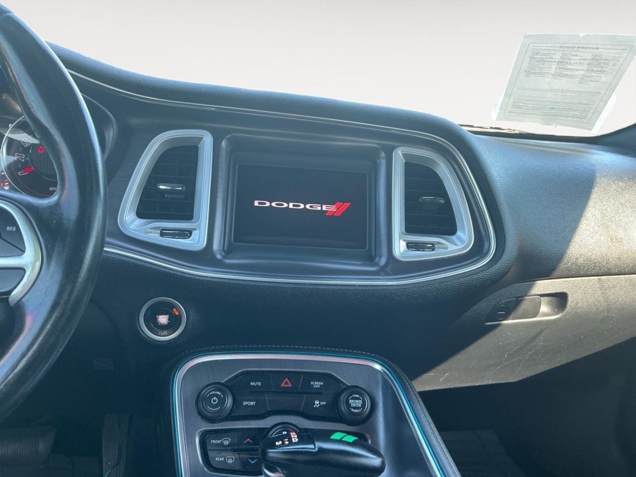 2018 Dodge Challenger SXT, APPLE CARPLAY/ANDROID AUTO, BLUETOOTH, BACKUP CAMERA, POWER/HEATED MIRRORS, KEYLESS ENTRY, COME AND TEST DRIVE TODAY! Norfolk VA 2018 Dodge Challenger SXT, APPLE CARPLAY/ANDROID AUTO, BLUETOOTH, BACKUP CAMERA, POWER/HEATED MIRRORS, KEYLESS ENTRY, COME AND TEST DRIVE TODAY! Norfolk VA