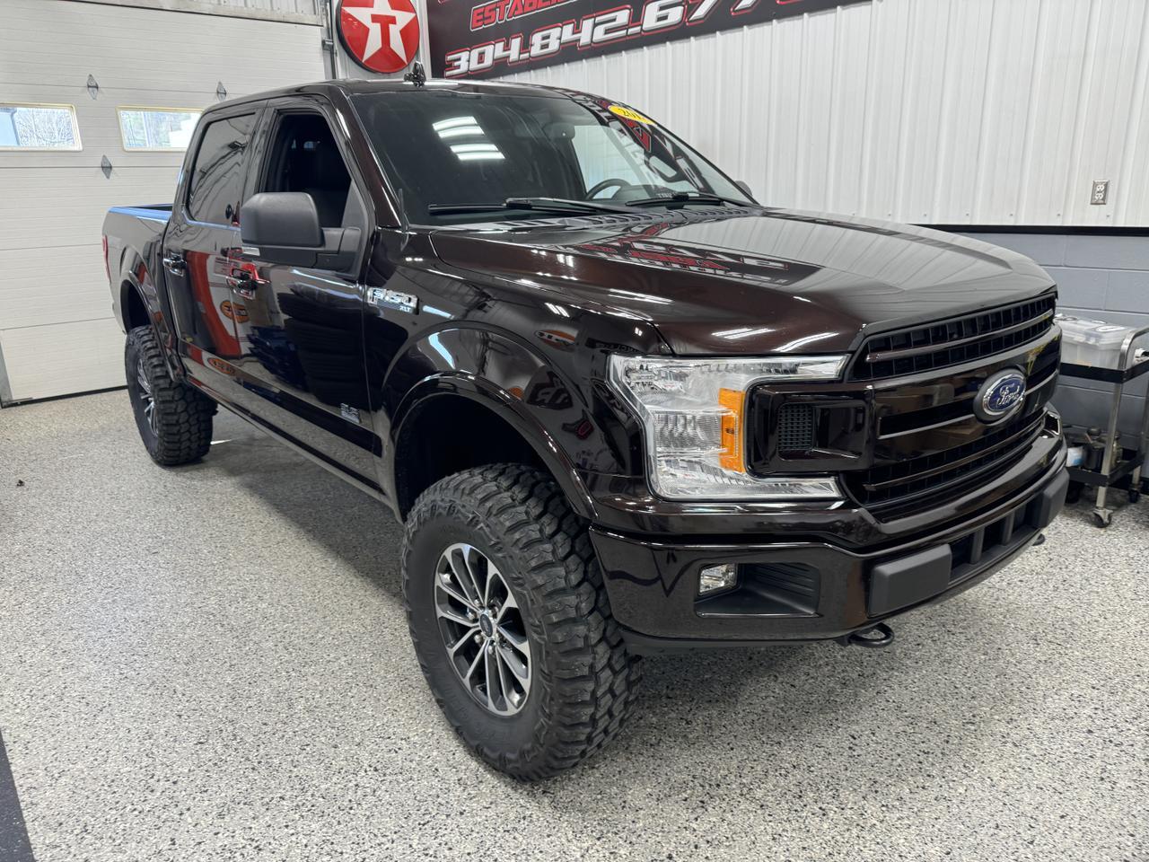 FORDF150 CREW CAB 4X42