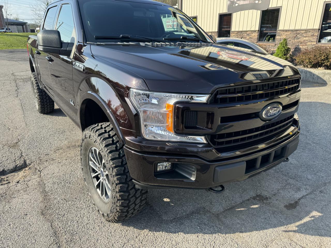 FORDF150 CREW CAB 4X434