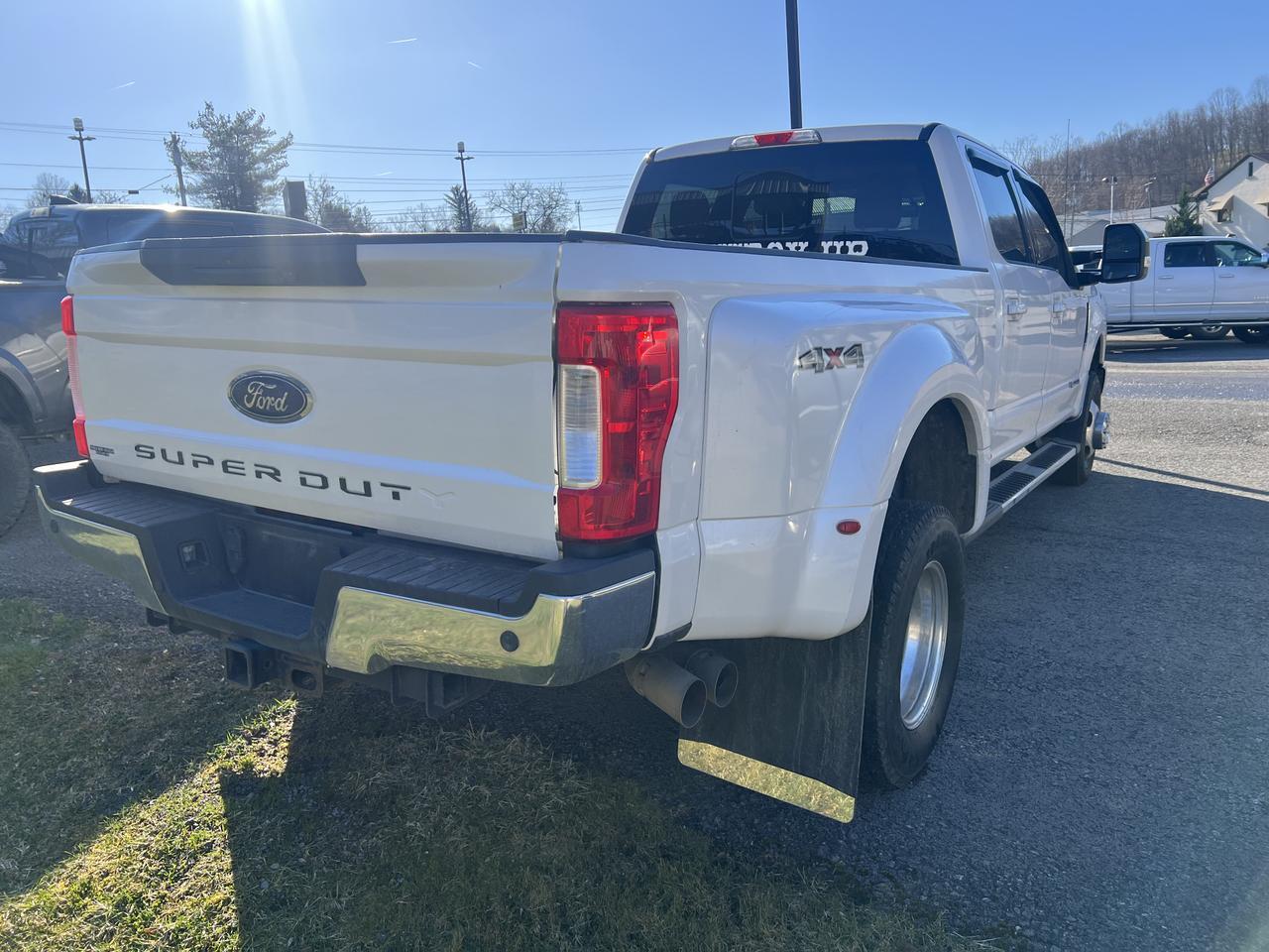 FORDF350 CREW CAB 4X46