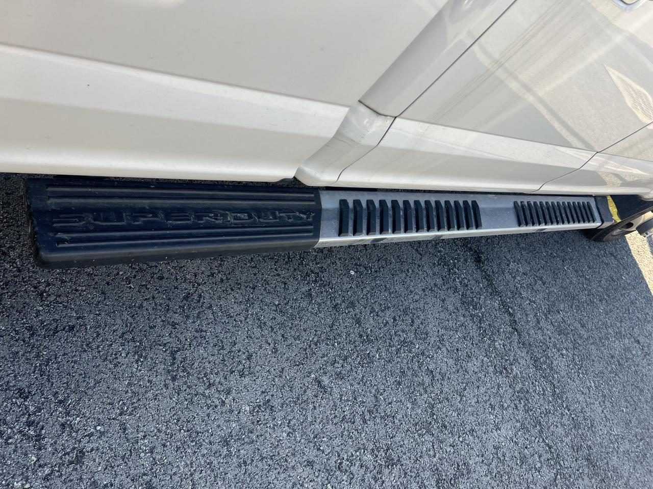 FORDF350 CREW CAB 4X413