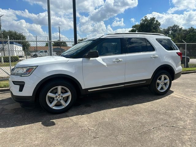 2018 Ford Explorer XLT 2018 Ford Explorer XLT