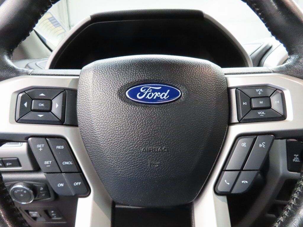 2018 Ford F-150 4x4 SuperCrew Lariat Fond du Lac WI 2018 Ford F-150 4x4 SuperCrew Lariat Fond du Lac WI