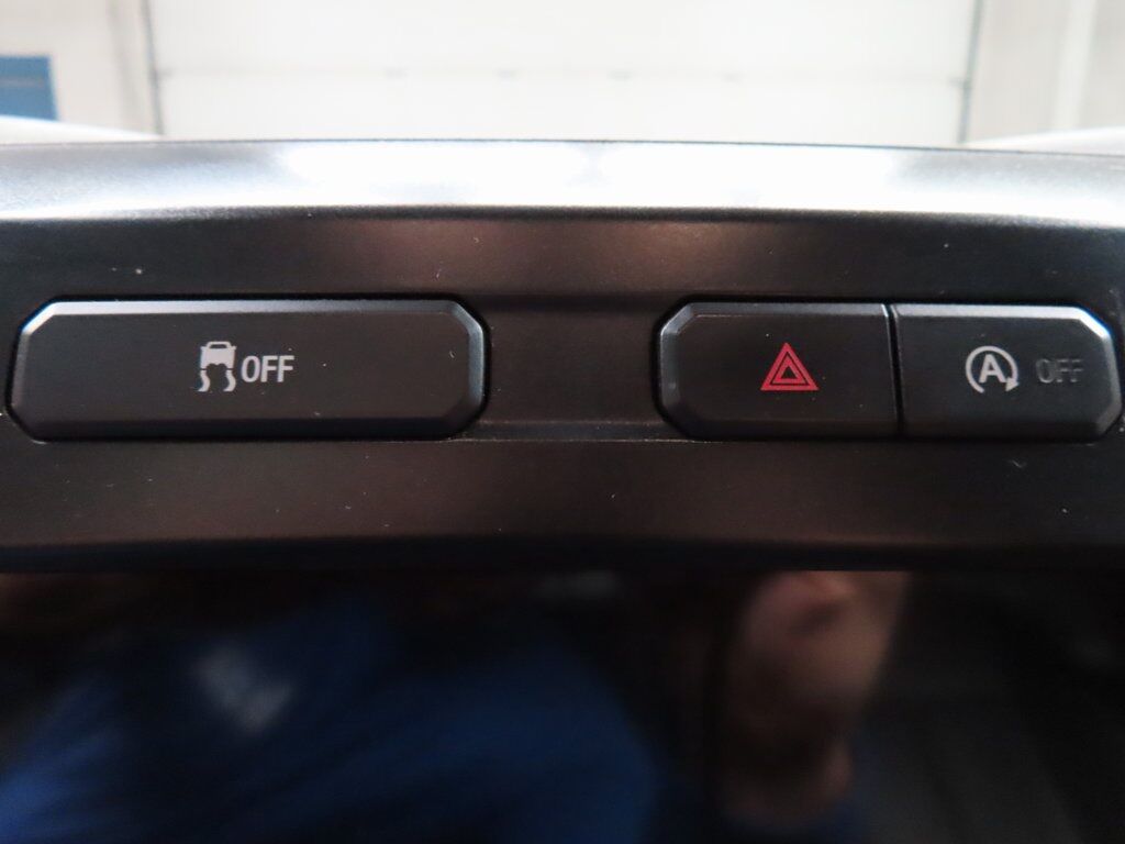 2018 Ford F-150 4x4 SuperCrew Lariat Fond du Lac WI 2018 Ford F-150 4x4 SuperCrew Lariat Fond du Lac WI