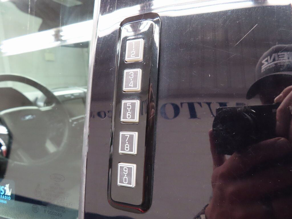 2018 Ford F-150 4x4 SuperCrew XLT Fond du Lac WI 2018 Ford F-150 4x4 SuperCrew XLT Fond du Lac WI