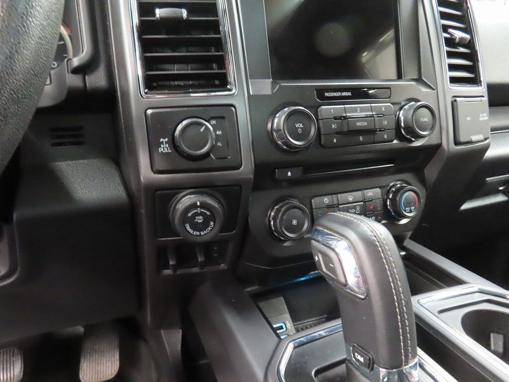 2018 Ford F-150 4x4 SuperCrew XLT Fond du Lac WI 2018 Ford F-150 4x4 SuperCrew XLT Fond du Lac WI