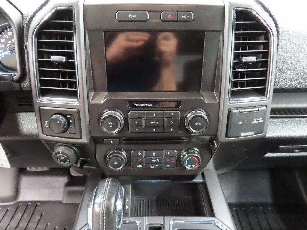 2018 Ford F-150 4x4 SuperCrew XLT Fond du Lac WI 2018 Ford F-150 4x4 SuperCrew XLT Fond du Lac WI