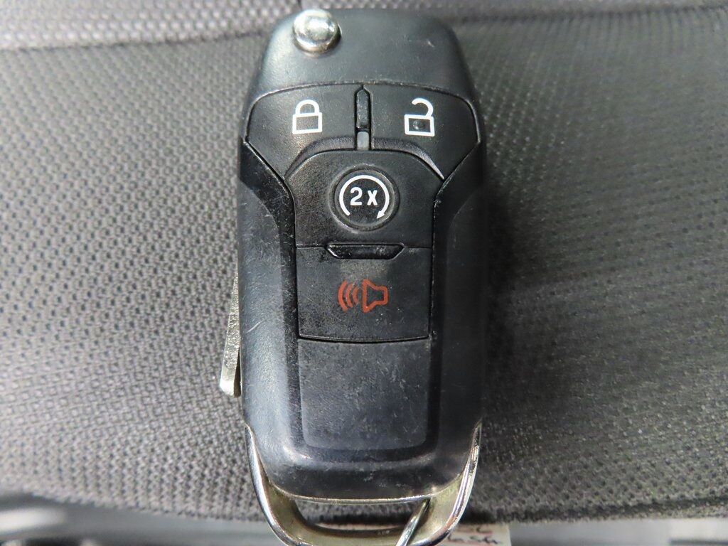 2018 Ford F-150 4x4 SuperCrew XLT Fond du Lac WI 2018 Ford F-150 4x4 SuperCrew XLT Fond du Lac WI