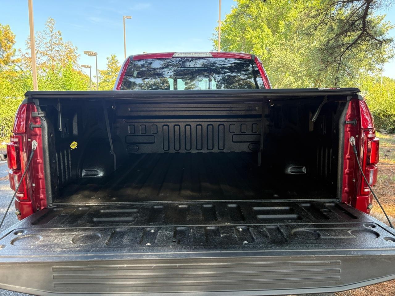2018 Ford F-150 Raptor, PANORAMIC MOONROOF, SOFT TONNEAU COVER, RUNNING BOARDS, FENDER FLARES, LIFTED, CUSTOM METHOD WHEELS, 360 BACKUP CAMERA, BLIND SPOT LAERT, FORWARD COLLISION ALERT, RUNNING BOARDS, RIDE THE ROAD IN A RAPTOR! Virginia Beach VA 2018 Ford F-150 Raptor, PANORAMIC MOONROOF, SOFT TONNEAU COVER, RUNNING BOARDS, FENDER FLARES, LIFTED, CUSTOM METHOD WHEELS, 360 BACKUP CAMERA, BLIND SPOT LAERT, FORWARD COLLISION ALERT, RUNNING BOARDS, RIDE THE ROAD IN A RAPTOR! Virginia Beach VA