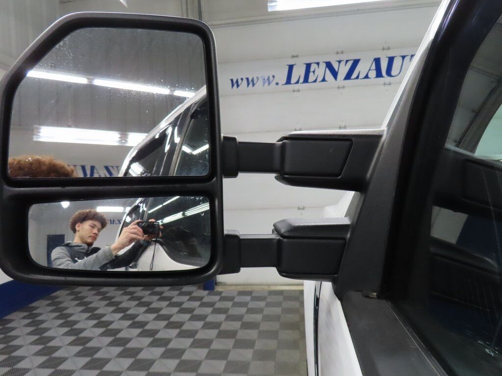 2018 Ford F-250 Super Duty 4x4 Crew Cab Lariat Fond du Lac WI 2018 Ford F-250 Super Duty 4x4 Crew Cab Lariat Fond du Lac WI