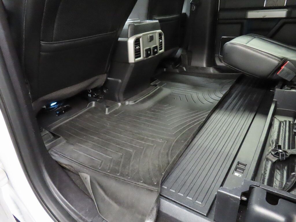 2018 Ford F-250 Super Duty 4x4 Crew Cab Lariat Fond du Lac WI 2018 Ford F-250 Super Duty 4x4 Crew Cab Lariat Fond du Lac WI