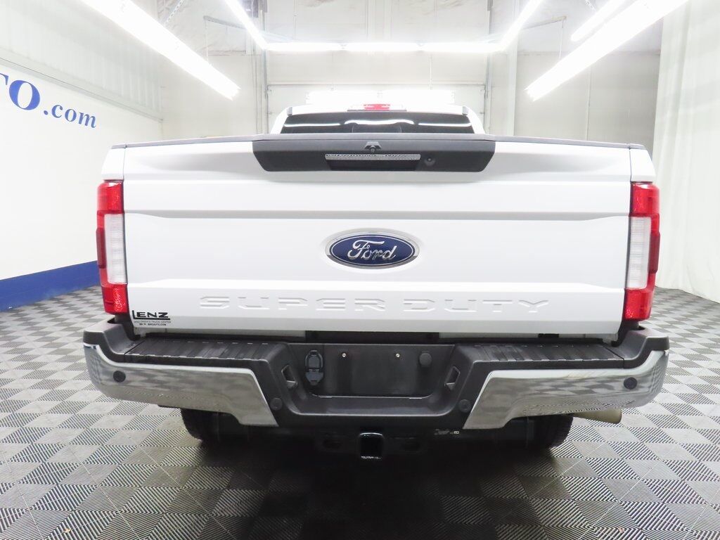 2018 Ford F-250 Super Duty 4x4 Crew Cab Lariat Fond du Lac WI 2018 Ford F-250 Super Duty 4x4 Crew Cab Lariat Fond du Lac WI