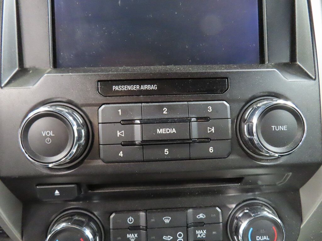 2018 Ford F-250 Super Duty 4x4 Crew Cab Lariat Fond du Lac WI 2018 Ford F-250 Super Duty 4x4 Crew Cab Lariat Fond du Lac WI