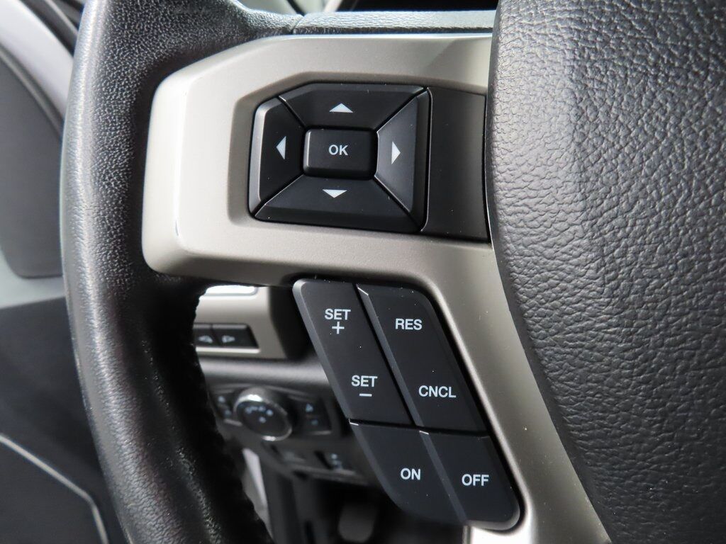 2018 Ford F-250 Super Duty 4x4 Crew Cab Lariat Fond du Lac WI 2018 Ford F-250 Super Duty 4x4 Crew Cab Lariat Fond du Lac WI