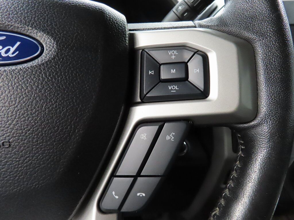 2018 Ford F-250 Super Duty 4x4 Crew Cab Lariat Fond du Lac WI 2018 Ford F-250 Super Duty 4x4 Crew Cab Lariat Fond du Lac WI