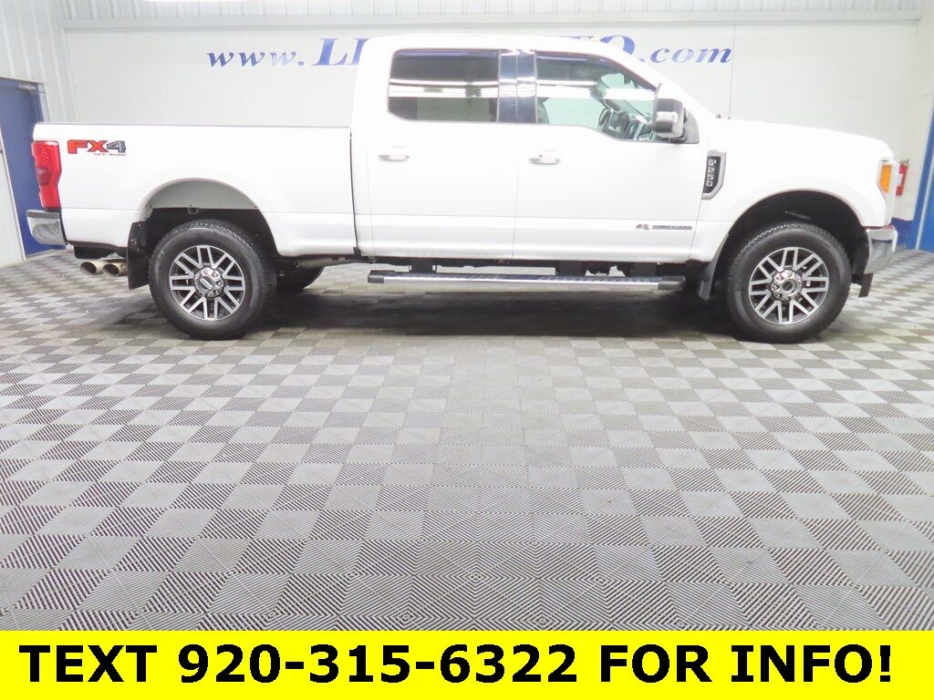 2018 Ford F-250 Super Duty 4x4 Crew Cab Lariat Fond du Lac WI 2018 Ford F-250 Super Duty 4x4 Crew Cab Lariat Fond du Lac WI