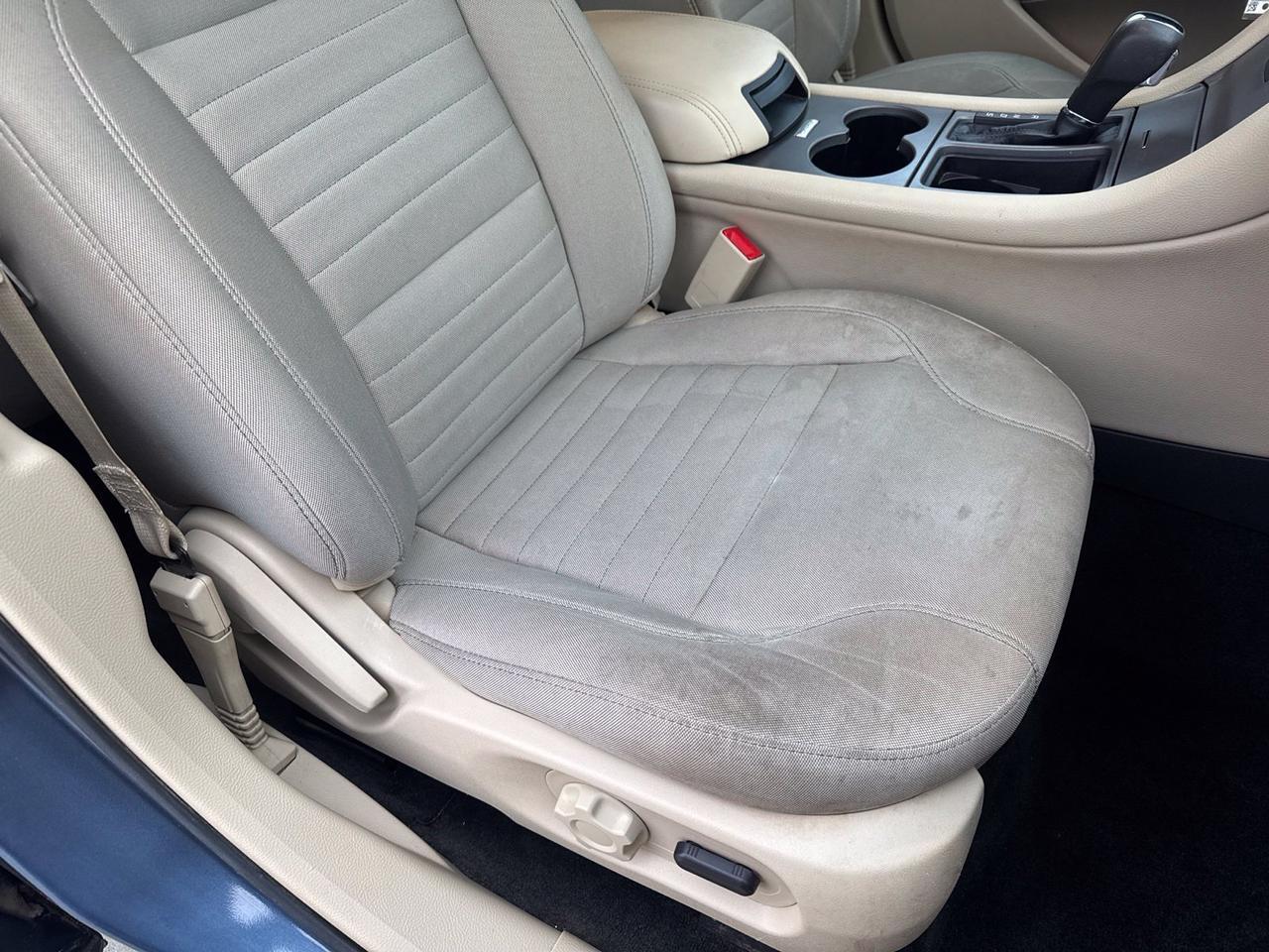 2018 Ford Taurus SE Watertown SD 2018 Ford Taurus SE Watertown SD